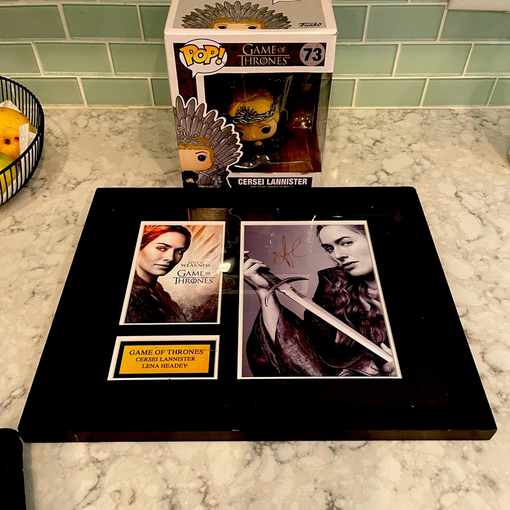 Game of Thrones Cersei Autographed Photo. Bonus Cersei Lannister Funko Pop